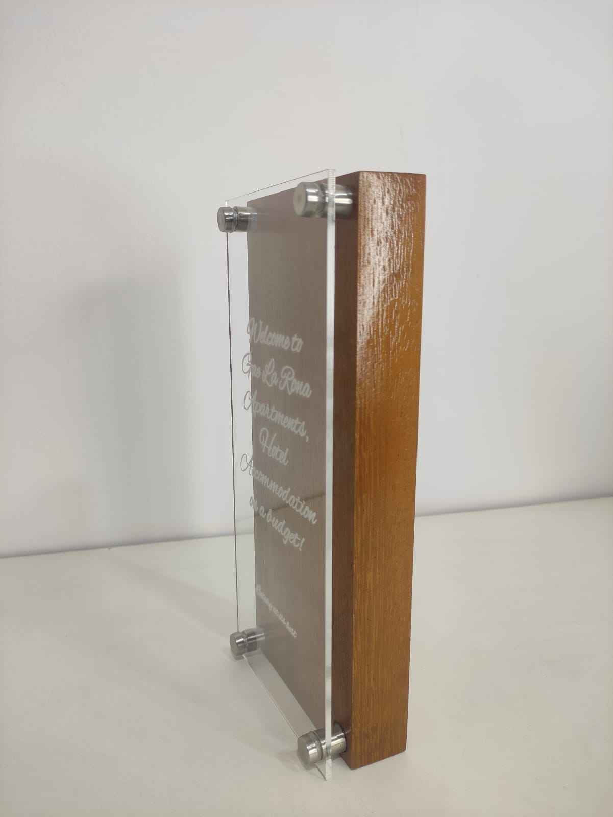 Customized Wooden and Acrylic Memento for Office
