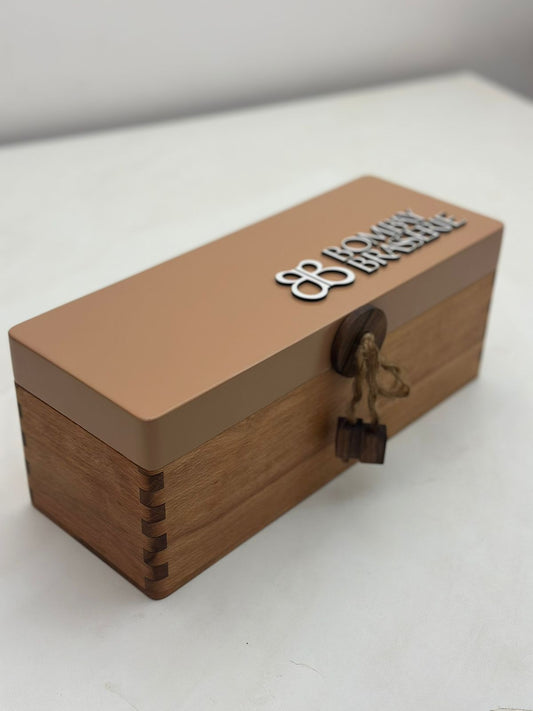 Personalized 3D Vintage Beech Wood Handcrafted Gift Box